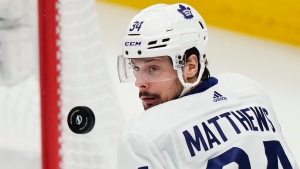 Toronto Maple Leafs' Auston Matthews (34) keeps his eye on the puck during second period NHL hockey action against the Tampa Bay Lightning in Tampa, Fla. on Wednesday, April 17, 2024. THE CANADIAN PRESS/Frank Gunn