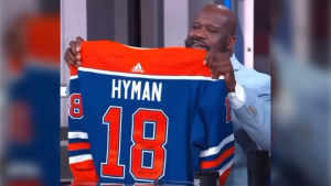 Shaquille O'Neal received a signed jersey from Edmonton Oilers forward Zach Hyman during TNT's NBA show on Wednesday, May 8, 2024. (Instagram/nhlontnt)
