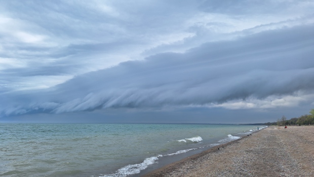 A front rolls in over Point Pelee, Ont. in this viewer submitted image from May 5, 2024. (Source: Kimberley O'Keefe) 