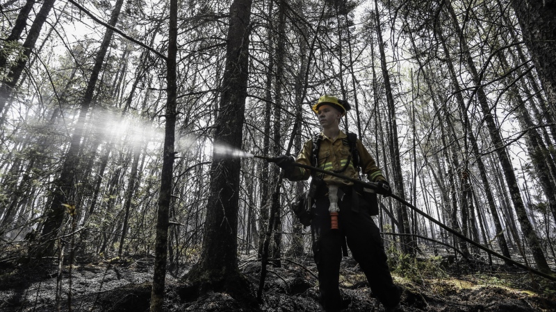 Department of Natural Resources and Renewables firefighter Kalen MacMullin of Sydney at work in Shelburne County on June 1, 2023. (Source: Communications Nova Scotia / File)