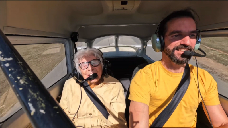 Sawatsky Sign-Off: Flying With Grandma 