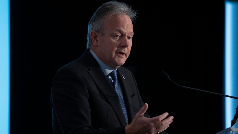 Former Bank of Canada governor Stephen Poloz speaks at a conference in Ottawa on Nov. 24, 2022. (Adrian Wyld / The Canadian Press)