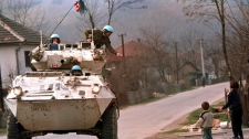 canadian bosnia ends mission patrol hanson 1994 tom seen press march herzegovina