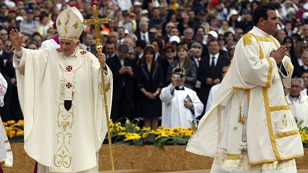 Pope Bendict XVI arrives to celebrate a mass in Floriana, Malta, Sunday, April 18, 2010. (AP / Andrew Medichini)