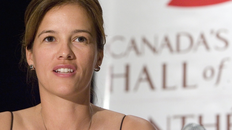 Canada's Sports Hall of Fame inductee, former hockey great Cassie  Campbell, smiles during a news conference in Toronto on Thursday Oct. 25, 2007. (Frank Gunn / THE CANADIAN PRESS)  
