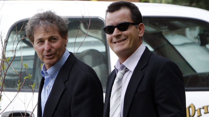 Charlie Sheen leaves the Pitkin County Courthouse with his attorney Richard Cummins in Aspen, Colo., on Monday, June 7, 2010. (AP / Ed Andrieski) 