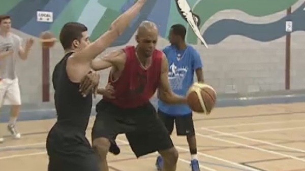 Former Harlem Globetrotter Pascal Fleury is now playing in the Ligue de Basketball Quebec (May 27, 2012)