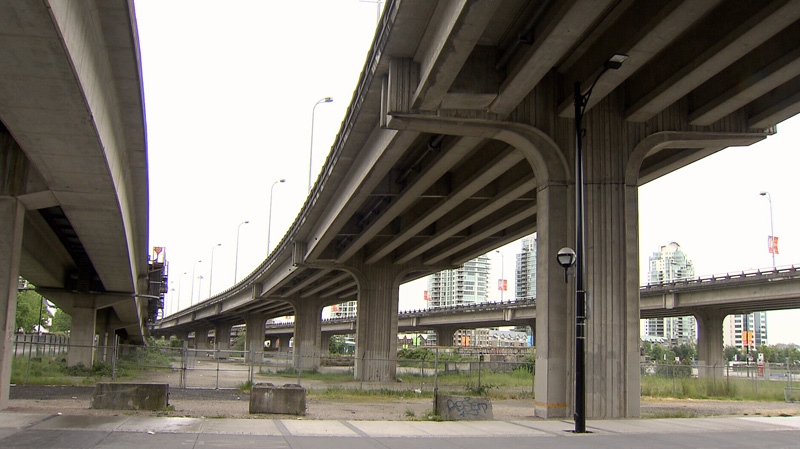 The city is asking the public to weigh in on its decision regarding the fate of Vancouver�s two viaducts. June 5, 2012. (CTV)