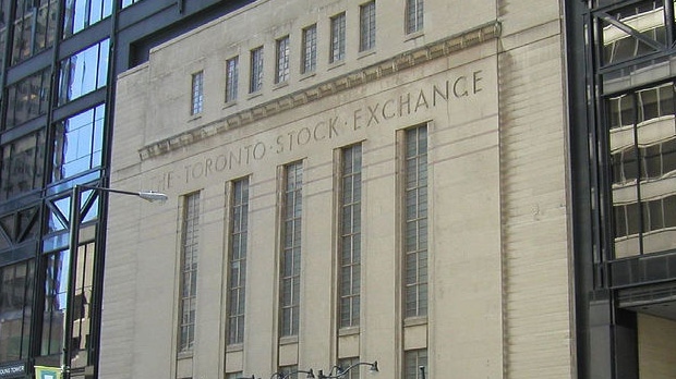 TSX heads lower, traders look to Fed meeting for news on stimulus cutback