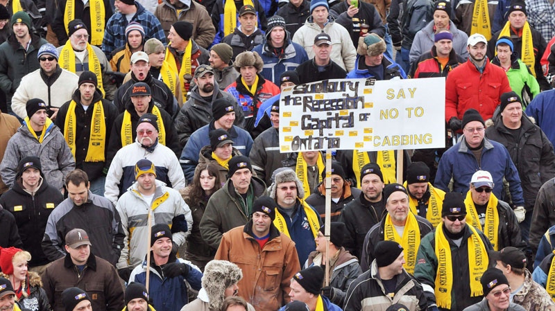 Striking Inco Vale workers of the United Steelworkers local 6500 and supporters march in Sudbury, Ont. on January 13, 2010. (Gino Donato / THE CANADIAN PRESS)