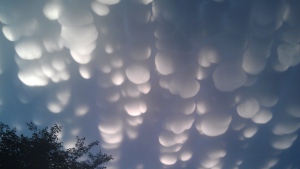 Mammatus clouds are seen in the sky over Regina on Tuesday. (GORDON ZAWISLAK)