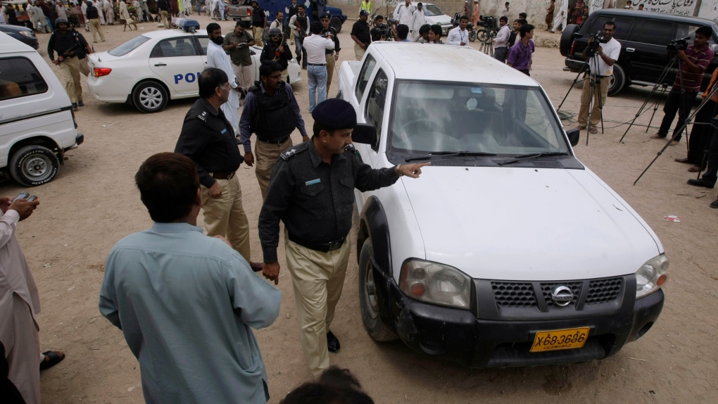 Pakistan, police officers, Karachi, Pakistan
