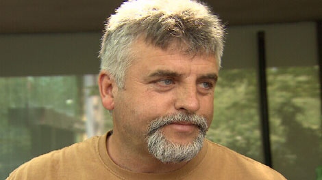 Ken Anderson speaks to CTV News outside B.C. Supreme Court, where his estranged mother is suing him for parental support. Aug. 3, 2010. (CTV)