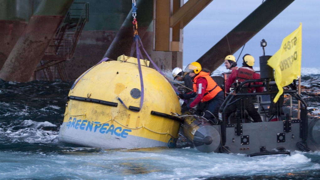 Greenpeace, activists, arctic survival pod, leiv eiriksson, oil rig