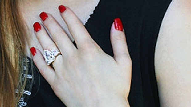 There are engagement rings -- and then there’s the monumental rock that singer Avril Lavigne now wears after she and Nickelback frontman Chad Kroeger announced their engagement this week. (Hello! Canada)