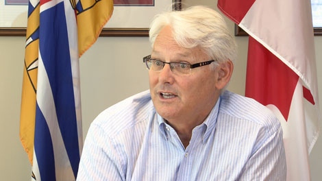 Gordon Campbell tells reporters he will not resign as B.C. premier. Sept. 8, 2010. (CTV)