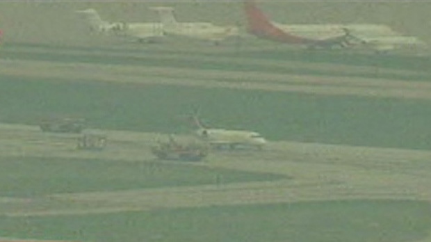 Plane makes emergency landing at Pearson