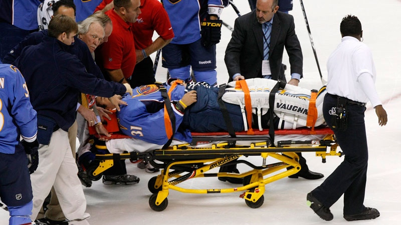 Thrashers goalie Pavelec collapses during game | CTV News