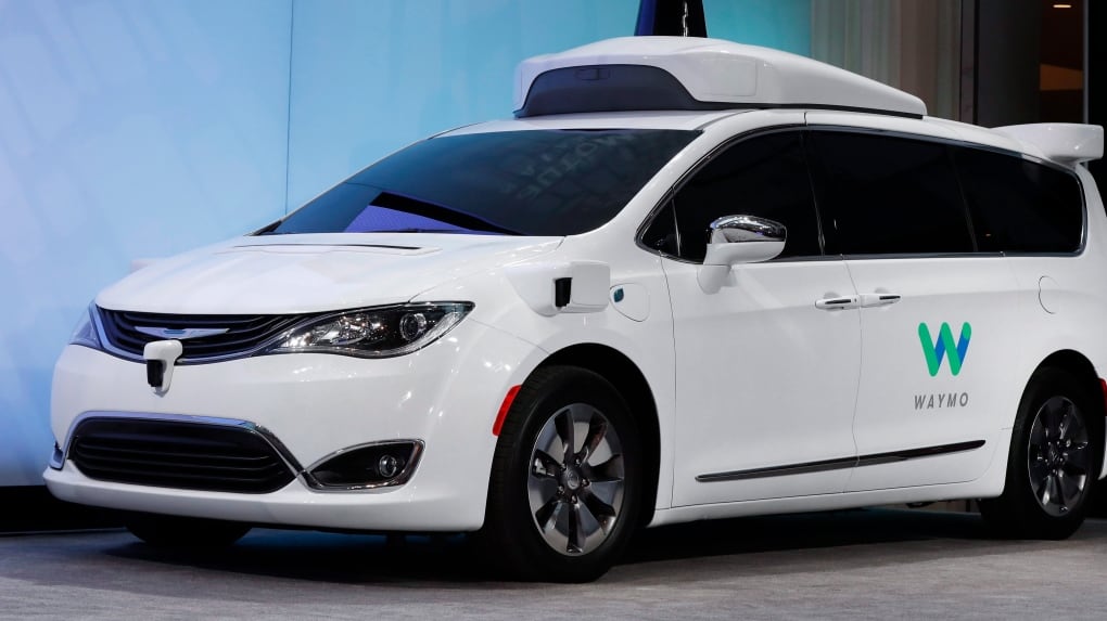 Waymo 2016 Phoenix to test self-driving Waymo cars connecting riders to public transit