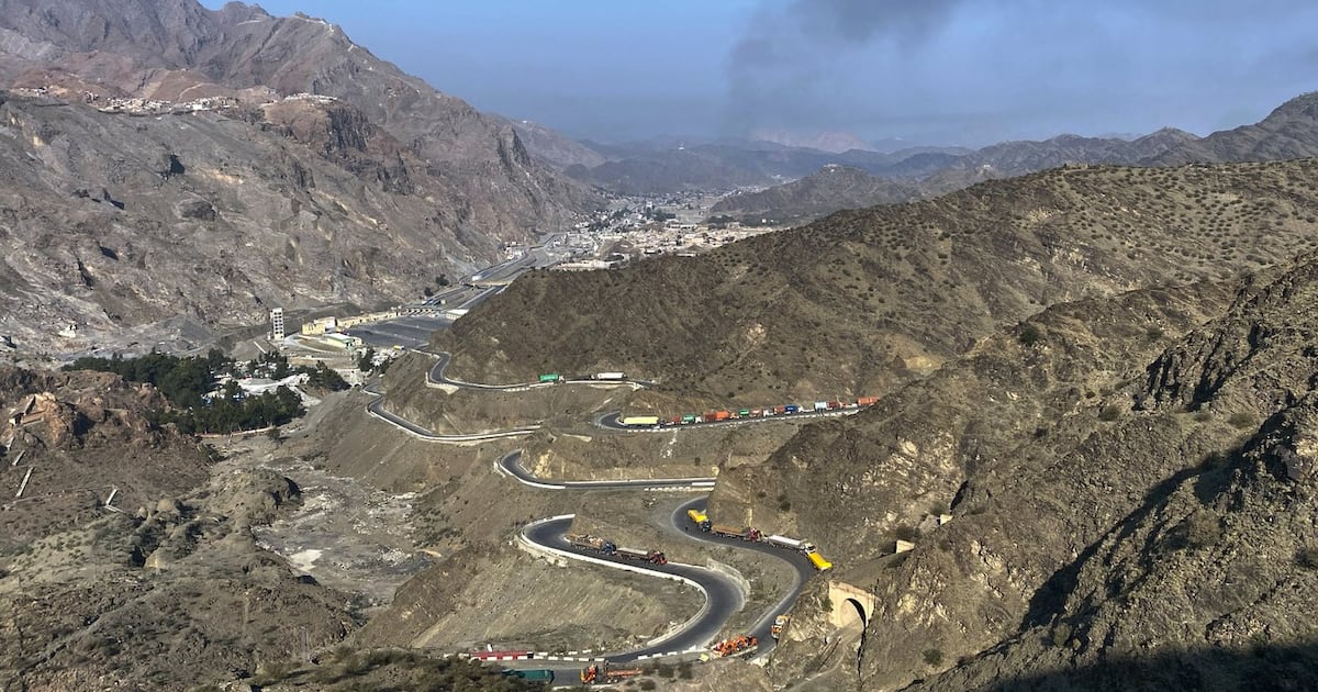 Afghanistan says it thwarted Pakistani airstrike on Bagram Air Base as ...