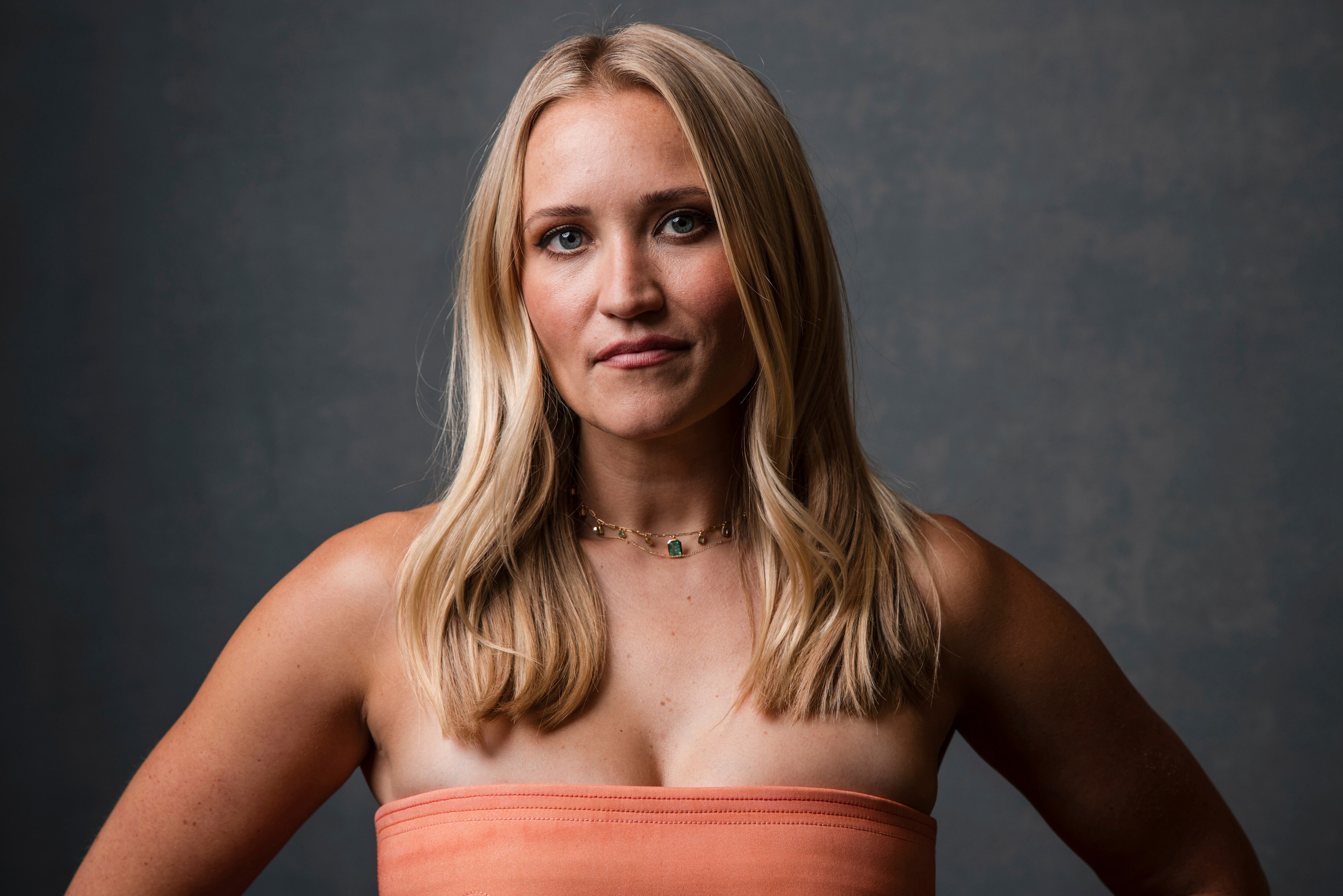 emily osment smoking cigarettes Emily Osment: Shot in my