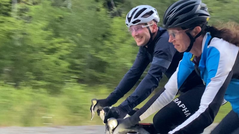 Nine riders, 1,000 kilometres, one cause: End2End relay sets new fundraising mark on Vancouver Island