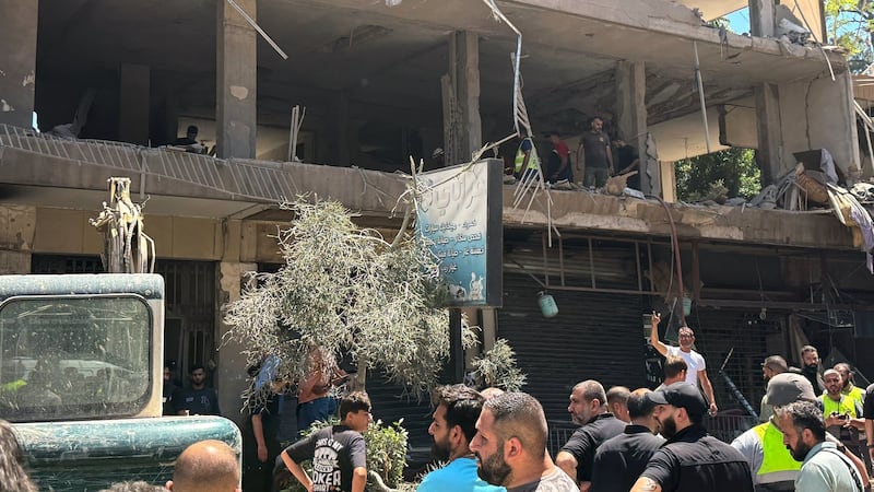 Israeli military strikes Beirut suburbs in the lead-up to anticipated U.S.-Iran deal