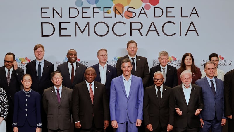 Progressive leaders rally in Barcelona to defend the traditional liberal order