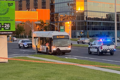 Pedestrian in critical condition after being hit by Longueuil bus