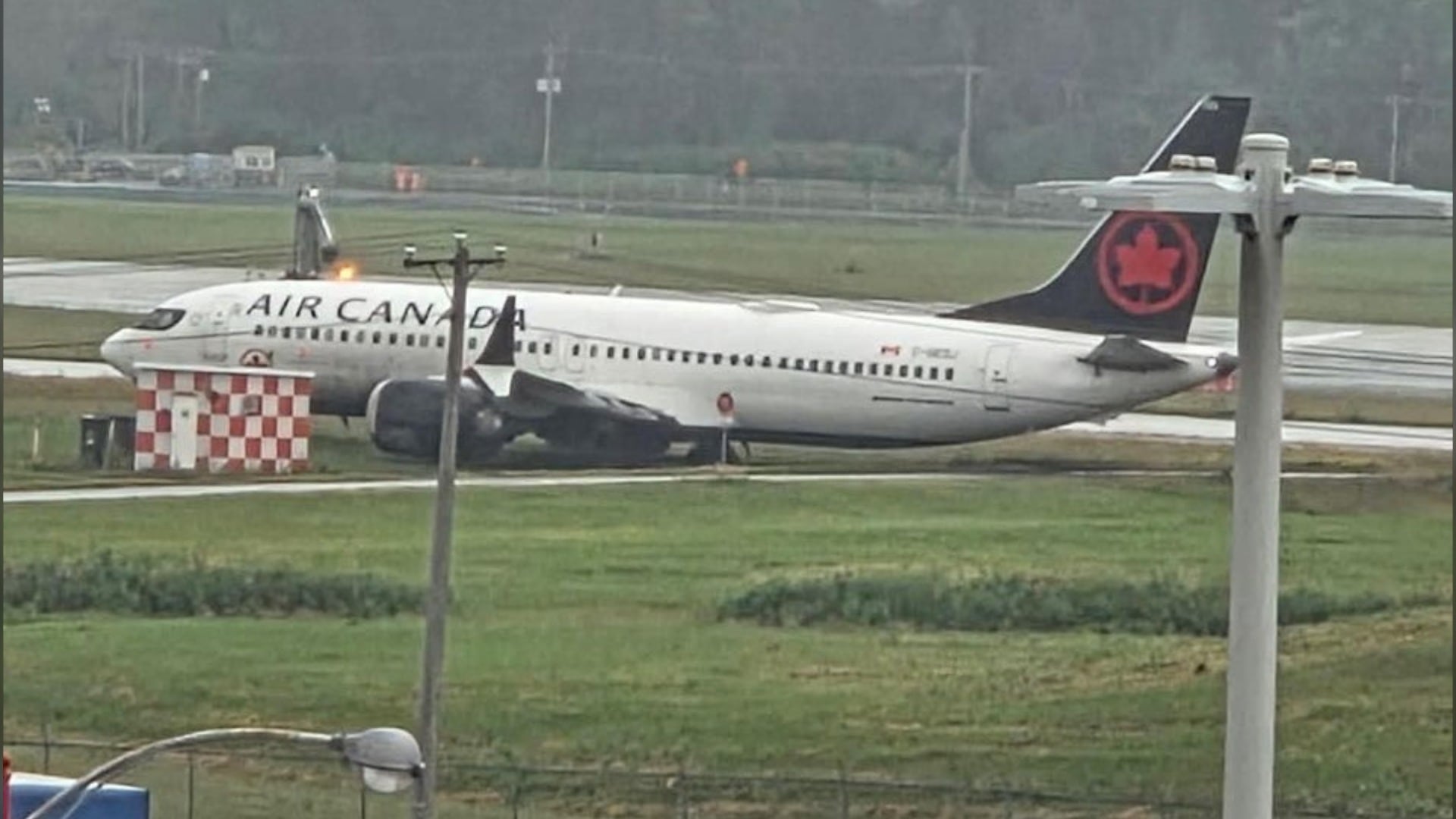 Air Canada flight veers off runway after landing at Montreal airport