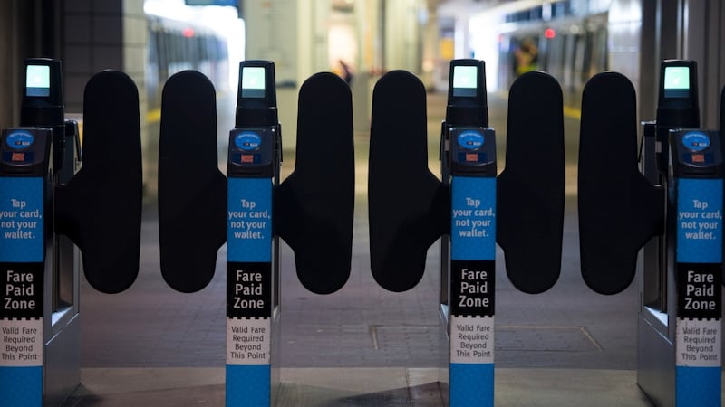 Suspect arrested after double-stabbing at Vancouver SkyTrain station: VPD