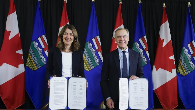 Smith promises proposed pipeline to BC coast will be sent to Major Projects Office by Canada Day