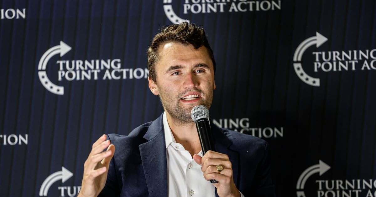 Gedenkstatue des konservativen Aktivisten Charlie Kirk beschädigt
