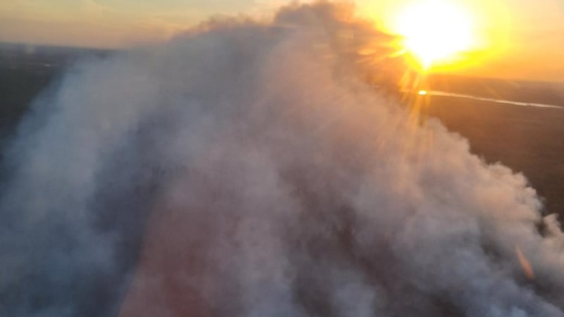 Wildfire that forced northern Saskatchewan residents out calmer, but still raging