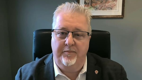 Union leader warns of CRA job cuts after wait times ‘exploded’ to 3.5 hours