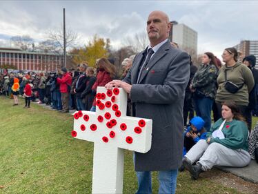 A Remembrance Day ceremony is pictured at Sullivan’s Pond in Dartmouth, N.S., on Nov. 11, 2025. (CTV Atlantic / Vanessa Wright)