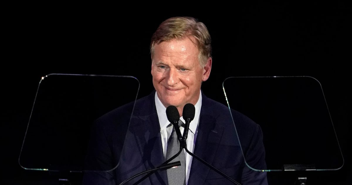 Photo: ctvnews.ca National Football League commissioner Roger Goodell speaks during the Pro Football Hall of Fame gold jacket dinner in