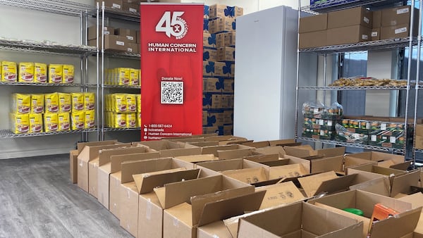 Muslim-run food drive helps families in need celebrate Eid