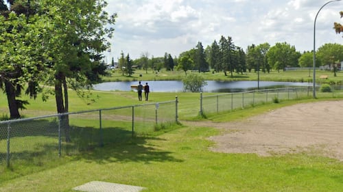 Body of man found after call for help at central Alberta pond