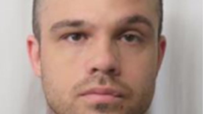 Victoria police seek man wanted on Canada-wide warrant after leaving facility