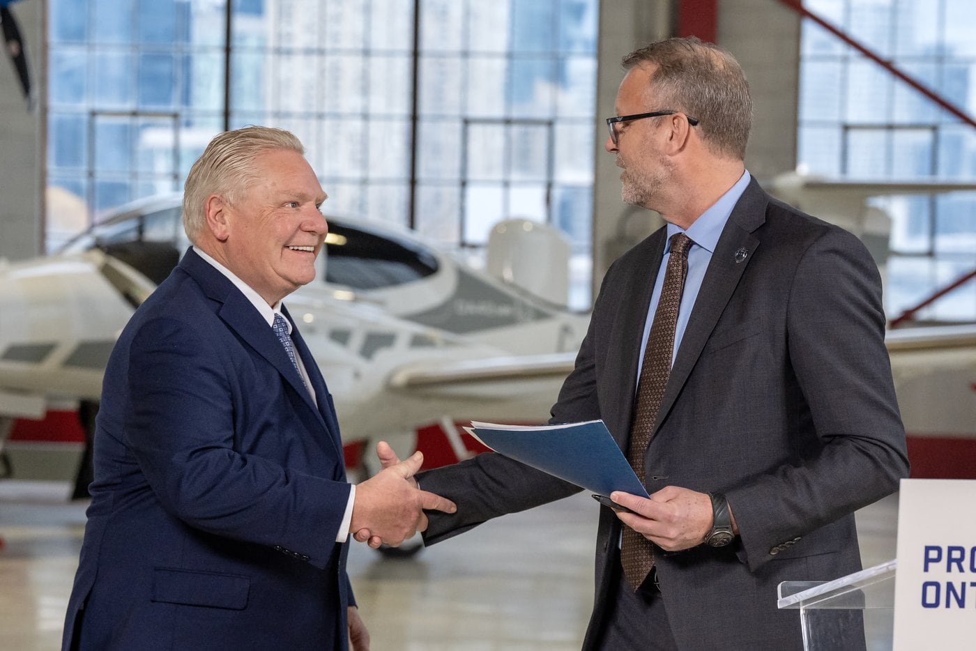 Toronto island airport expansion will cost up to $5 billion, port authority