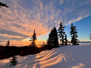 North Shore Rescue on Mount Seymour