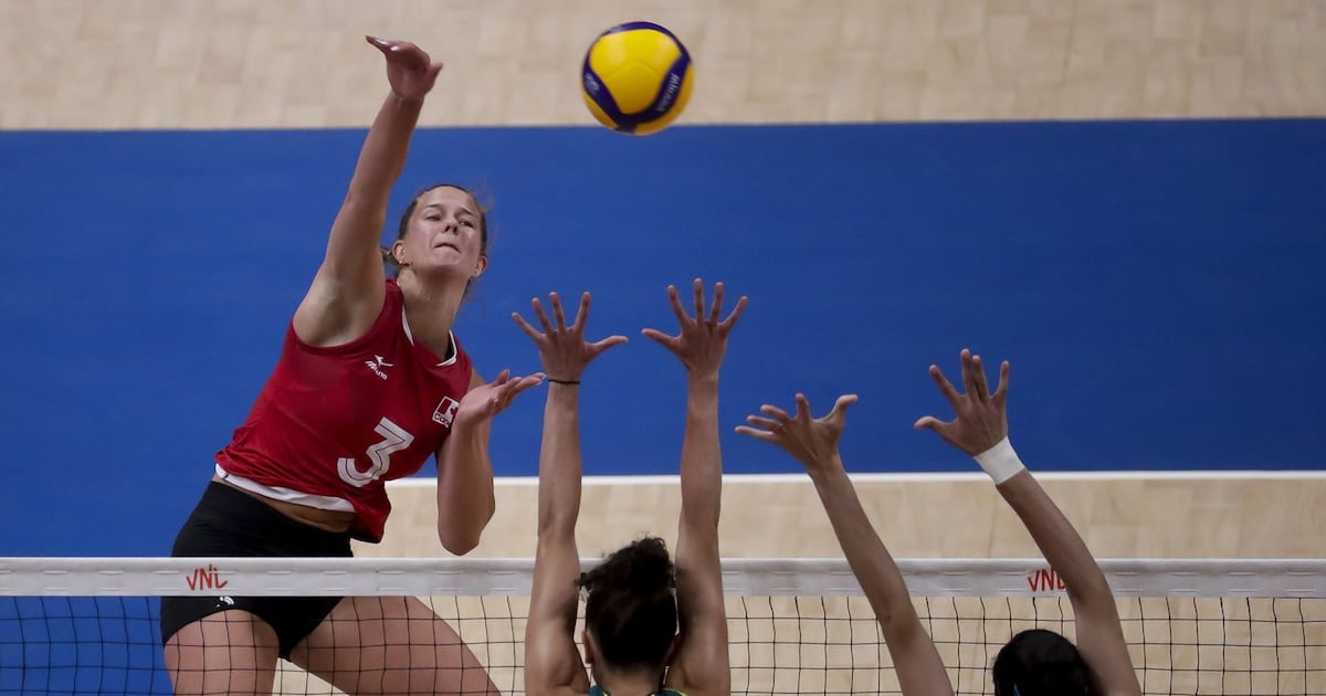 Canada women narrowly fall to reigning champion Italy, near spot in VNL ...