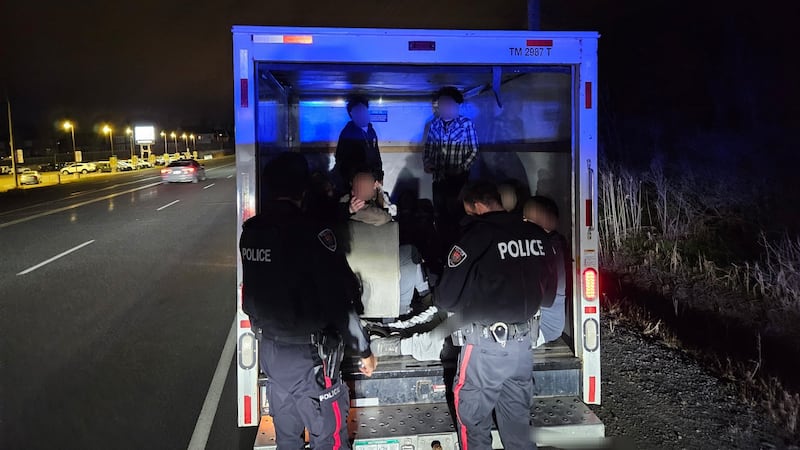12 teens found in U-Haul cargo area during Ottawa police stunt driving crackdown