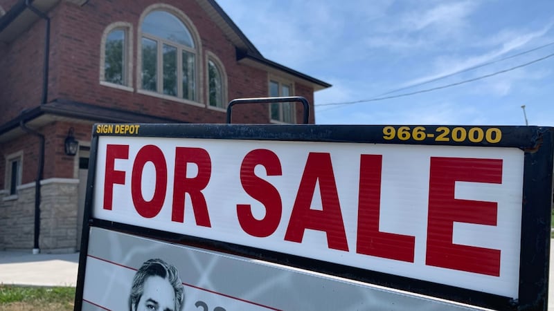 Average price tag for a home in Windsor-Essex drops