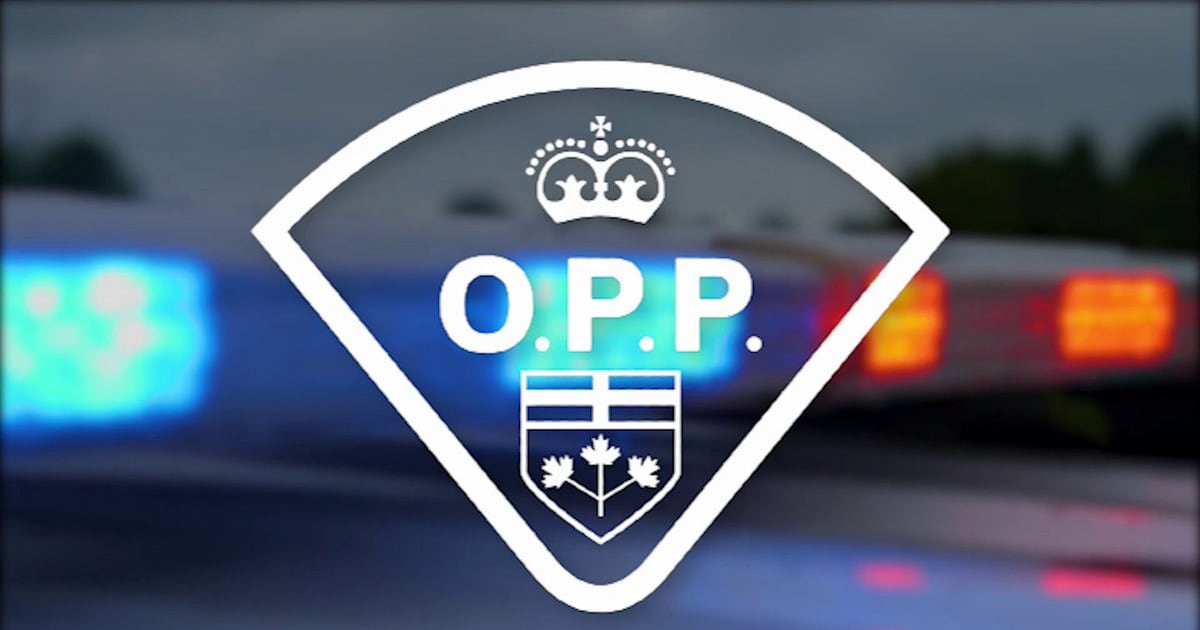 Highway 403 westbound closed in Brantford following two-vehicle collision