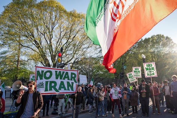 Trump links normalizing ties with Israel to Iran peace deal