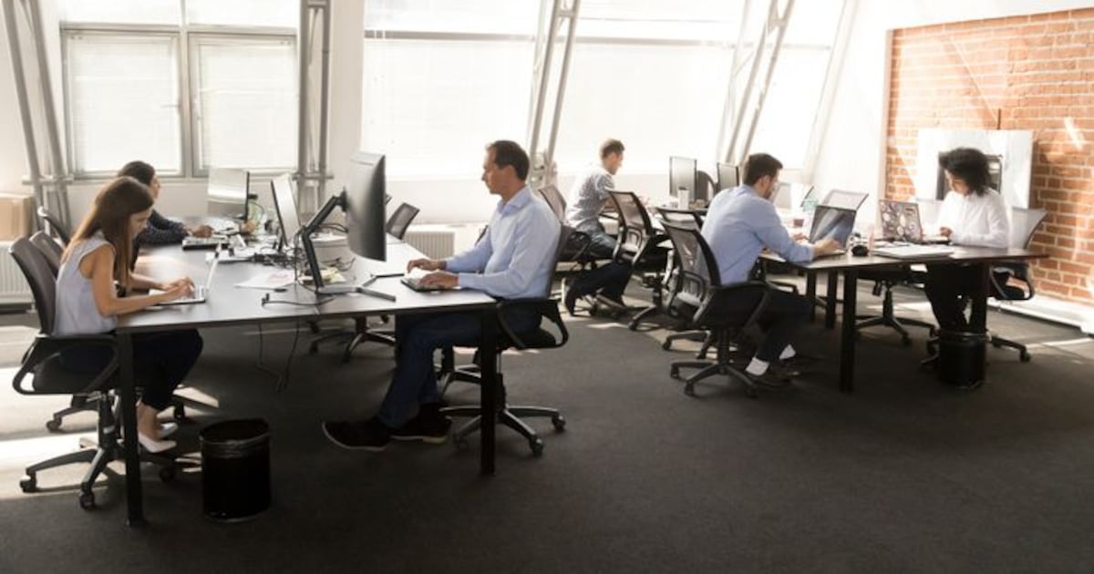 Could Canadians handle a 32-hour workweek? - CTV News