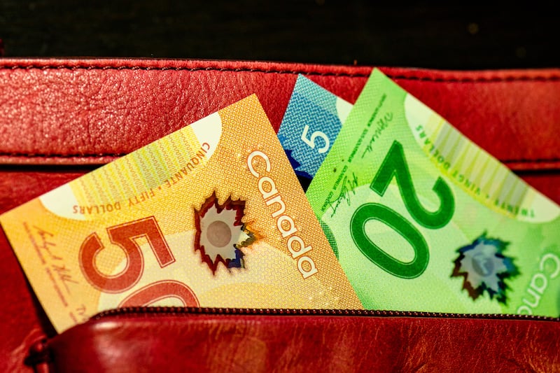 Business, anti-poverty advocates prepare to offer feedback on N.B. minimum wage review