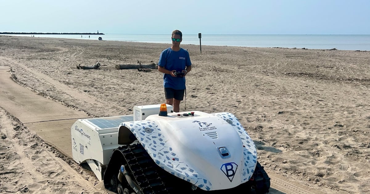 BeachBot cleans up what humans leave behind in Port Burwell